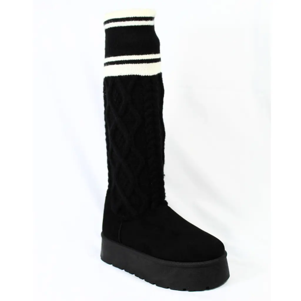 QM2421Black-2.webp